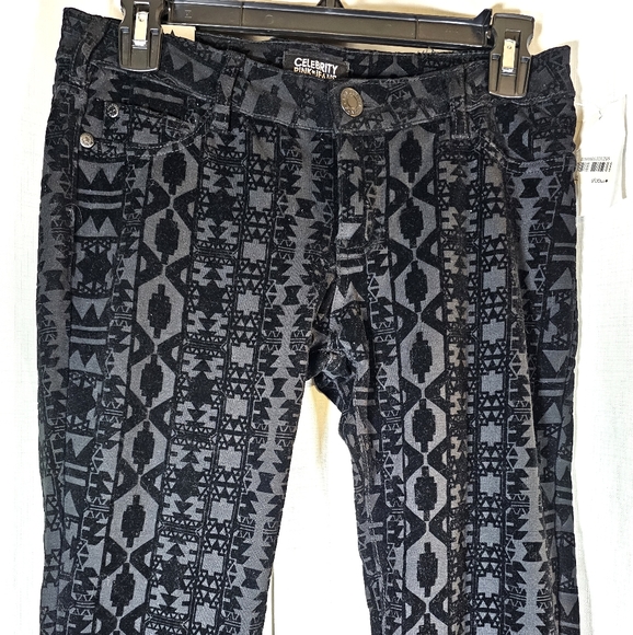 Celebrity Pink Velour Pattern Jeans - Picture 10 of 10